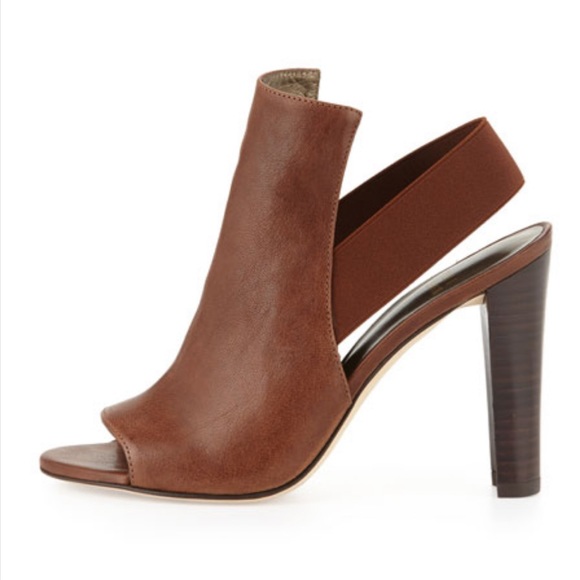 STUART WEITZMAN Fronton slingback peep-toe bootie w/dust bag and box size 7 - Picture 3 of 11